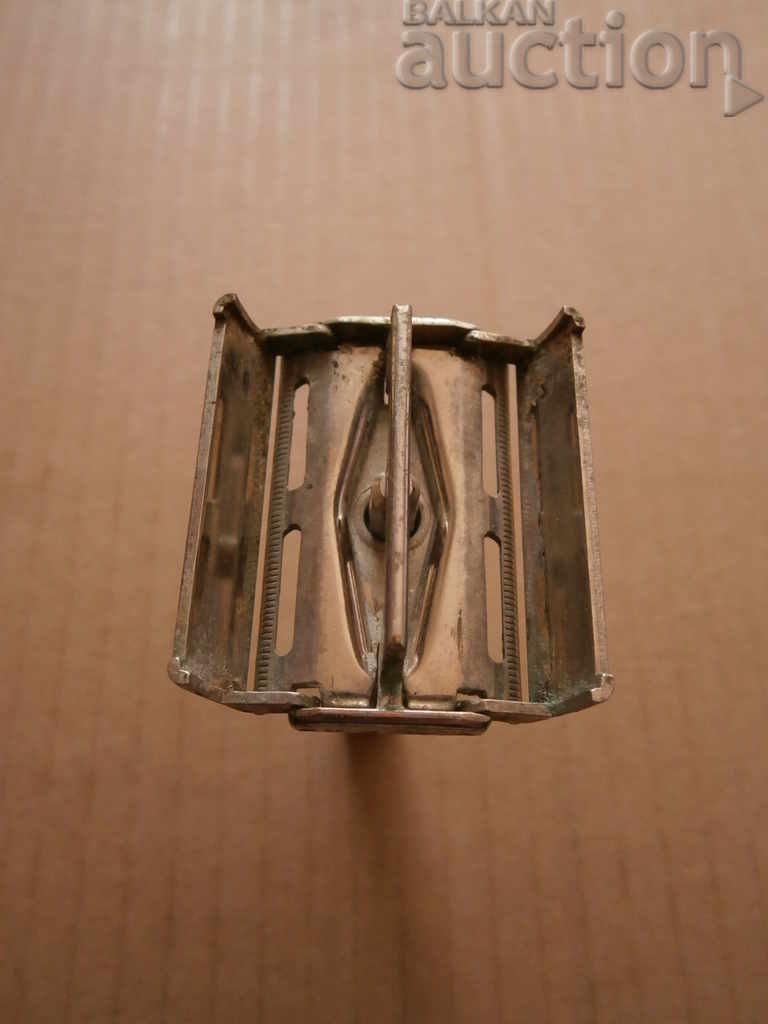 Licitație aparat de ras retro vintage Gillette Gillette