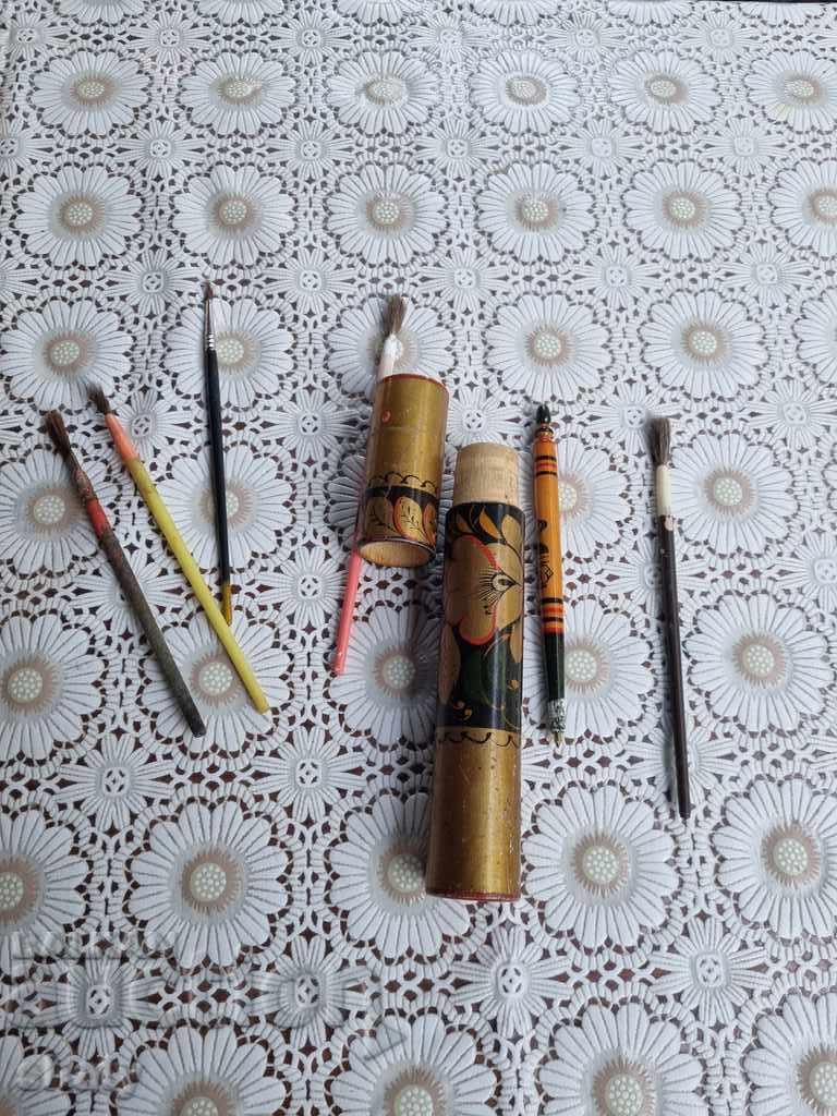 Russian paint brushes