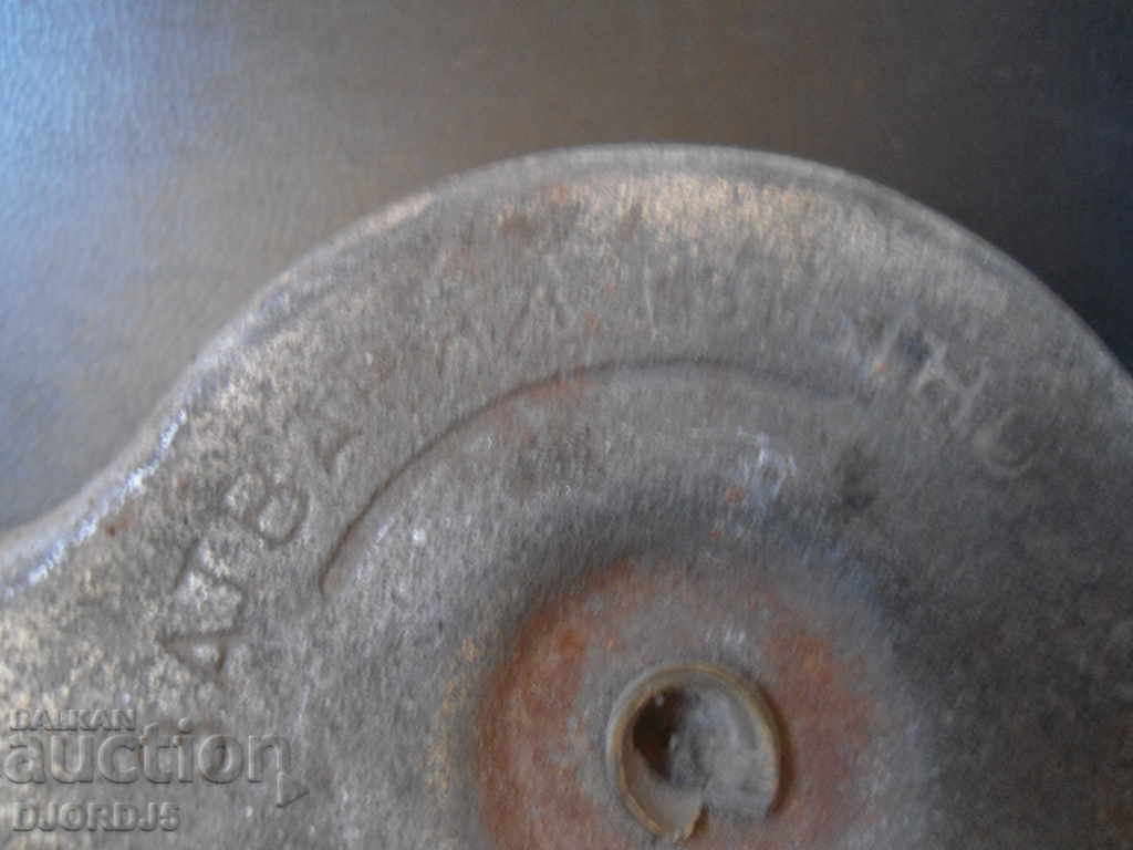 Auction Old car cap Auction Old car cap