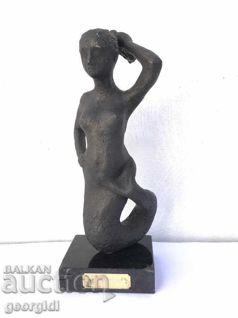 Sculptura autorului unei sirene №0920