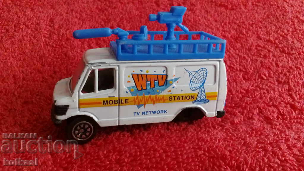 Small metal car Bus Mercedes with price 4.50 BGN | € 2.30 Small metal car Bus Mercedes with price 4.50 BGN | € 2.30