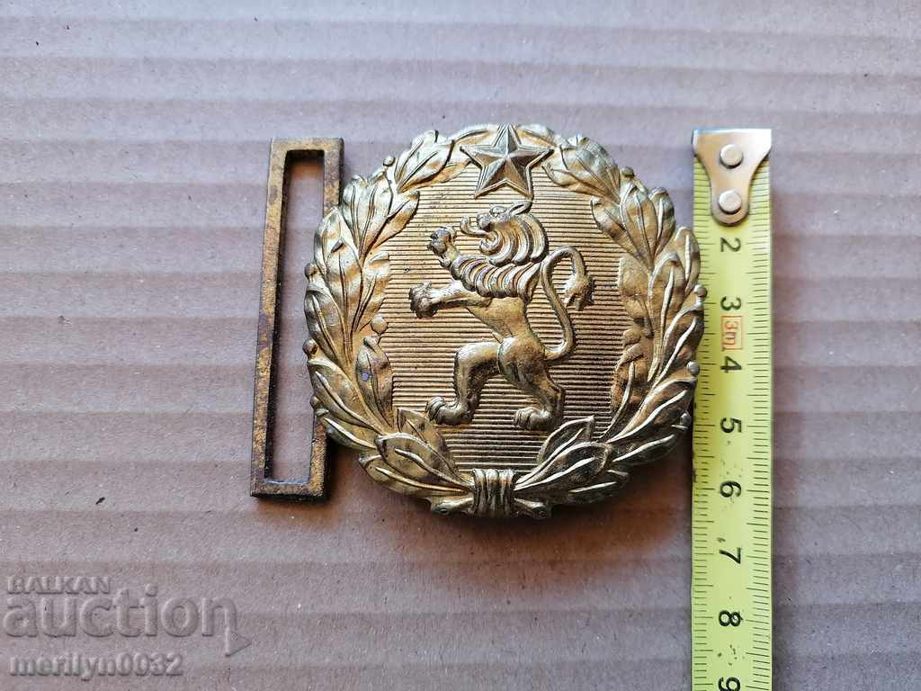 Auction  Officer's bronze belt buckle, buckle blazon