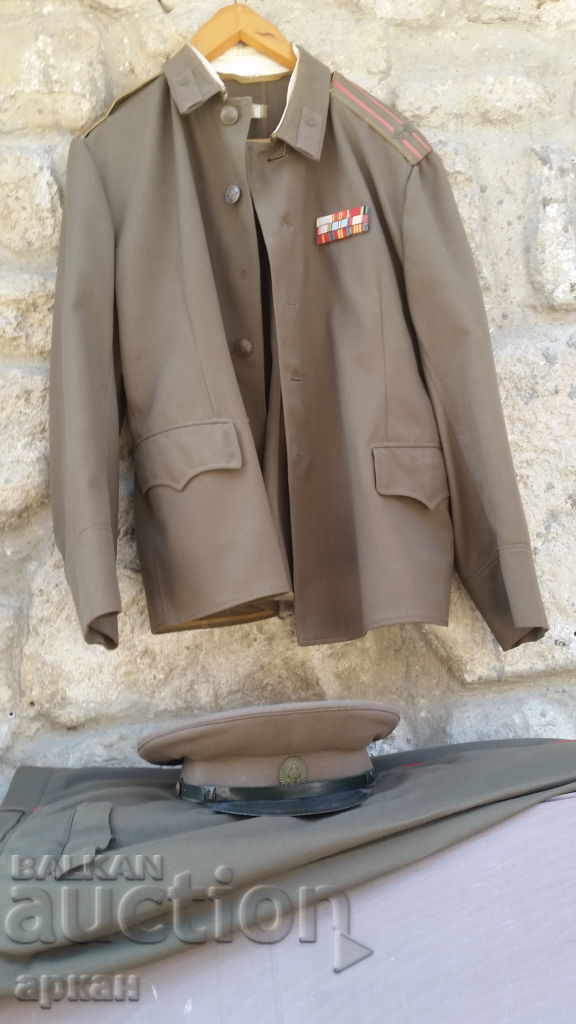 Delivery of USSR Uniform Lieutenant Colonel circa 1955