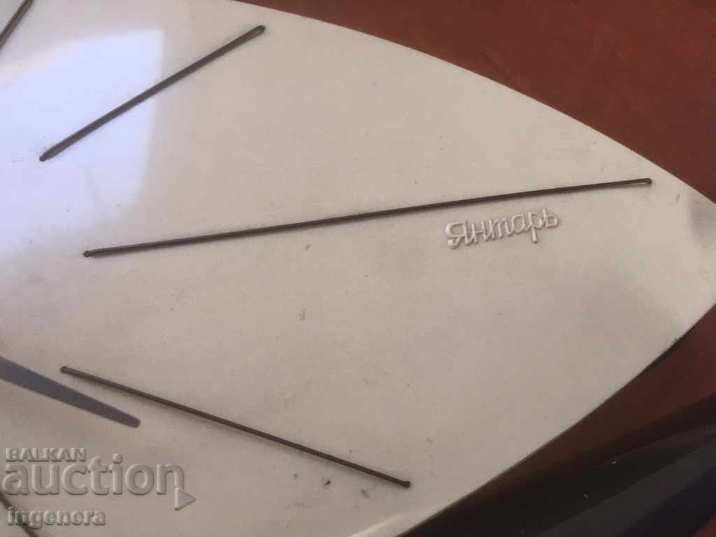 CLOCK YANTAR RARE MODEL OF WORK-USSR - 5 CLOCK YANTAR RARE MODEL OF WORK-USSR - 5