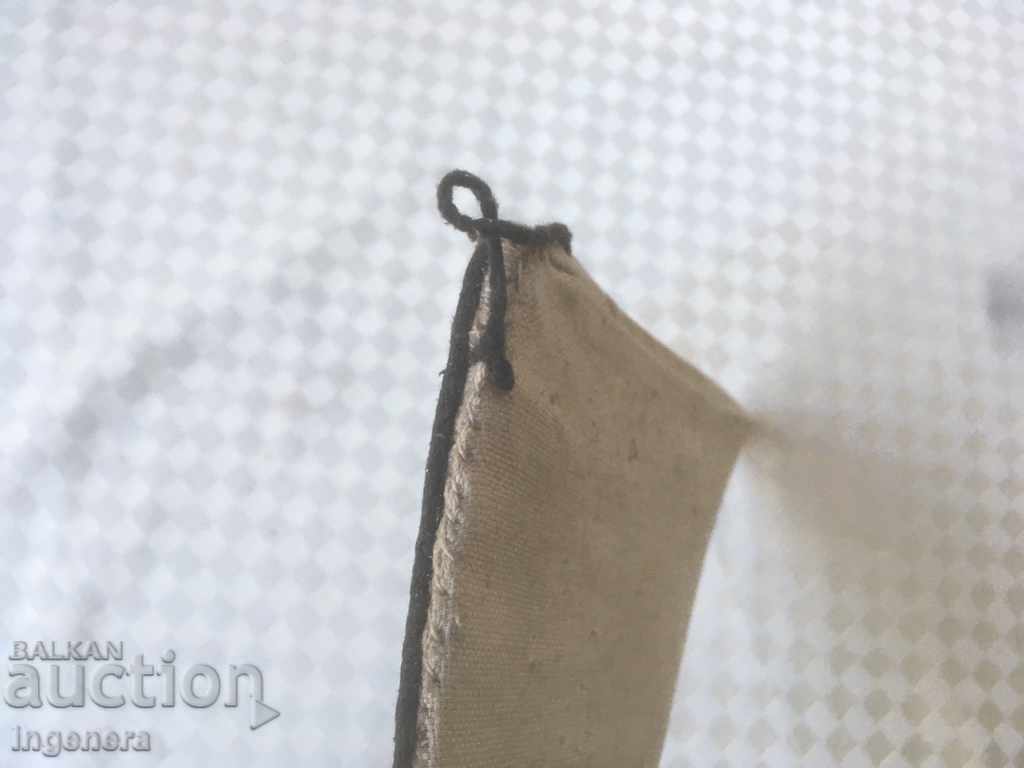 Delivery of TAPESTRIES PANEL SEWN ANCIENTLY Delivery of TAPESTRIES PANEL SEWN ANCIENTLY