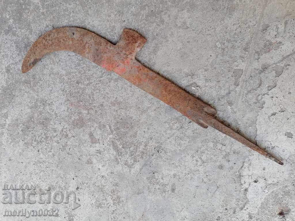 Delivery of Old hand forged koser wrought iron satyr Delivery of Old hand forged koser wrought iron satyr