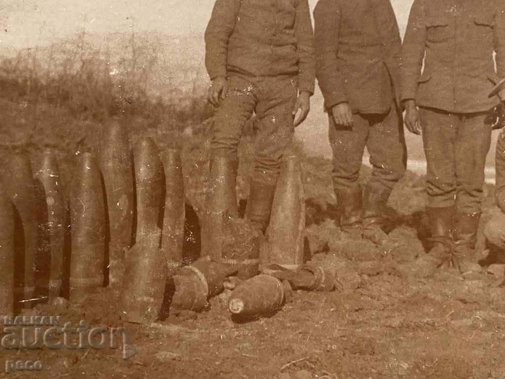 Delivery of French shells Photographers Southern Front 1918 old photo Delivery of French shells Photographers Southern Front 1918 old photo
