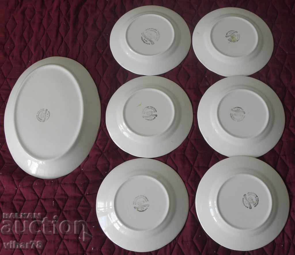 Lot of 7 porcelain plates - 7 Lot of 7 porcelain plates - 7