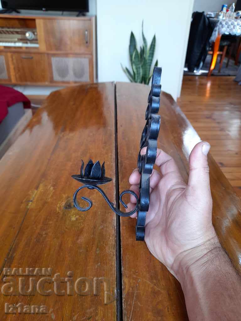 Auction Large wall sconce Auction Large wall sconce