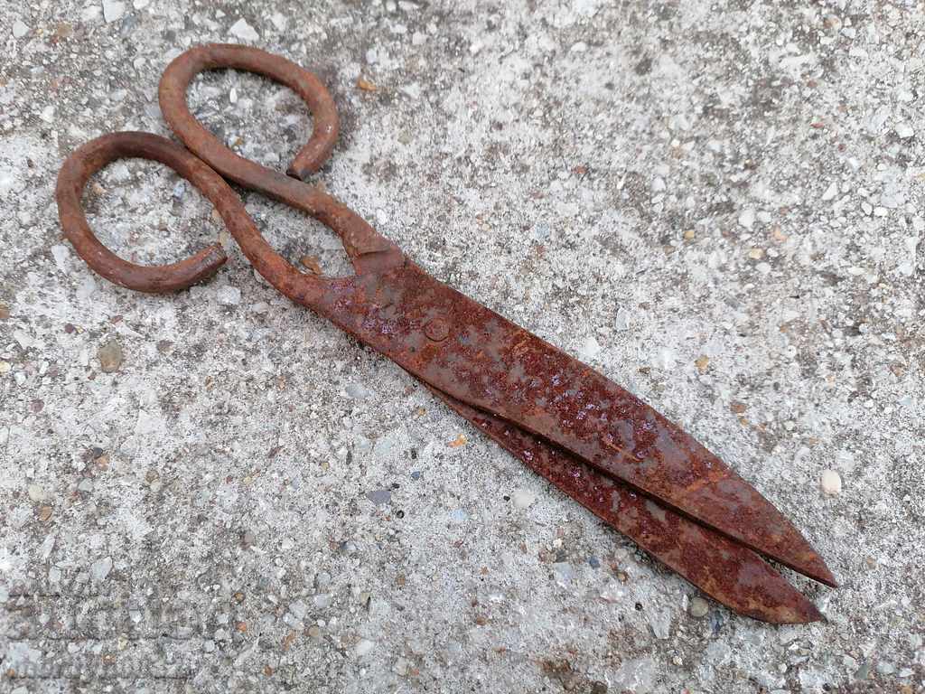 Old wrought iron scissors, knife, wrought iron scissors with price 42.00 BGN | € 21.47 Old wrought iron scissors, knife, wrought iron scissors with price 42.00 BGN | € 21.47