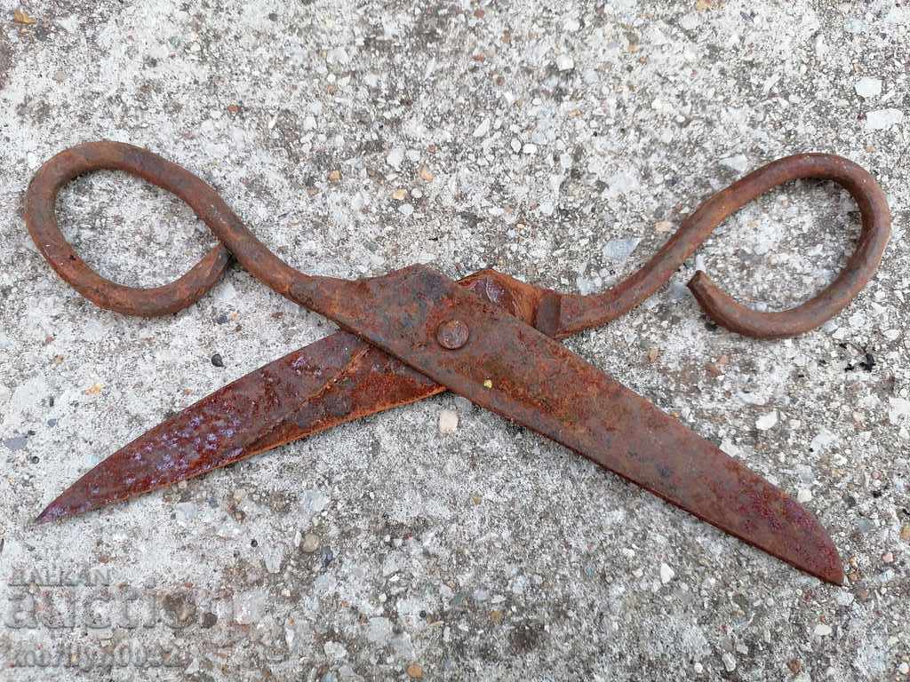 Old wrought iron scissors, knife, wrought iron scissors - 5 Old wrought iron scissors, knife, wrought iron scissors - 5