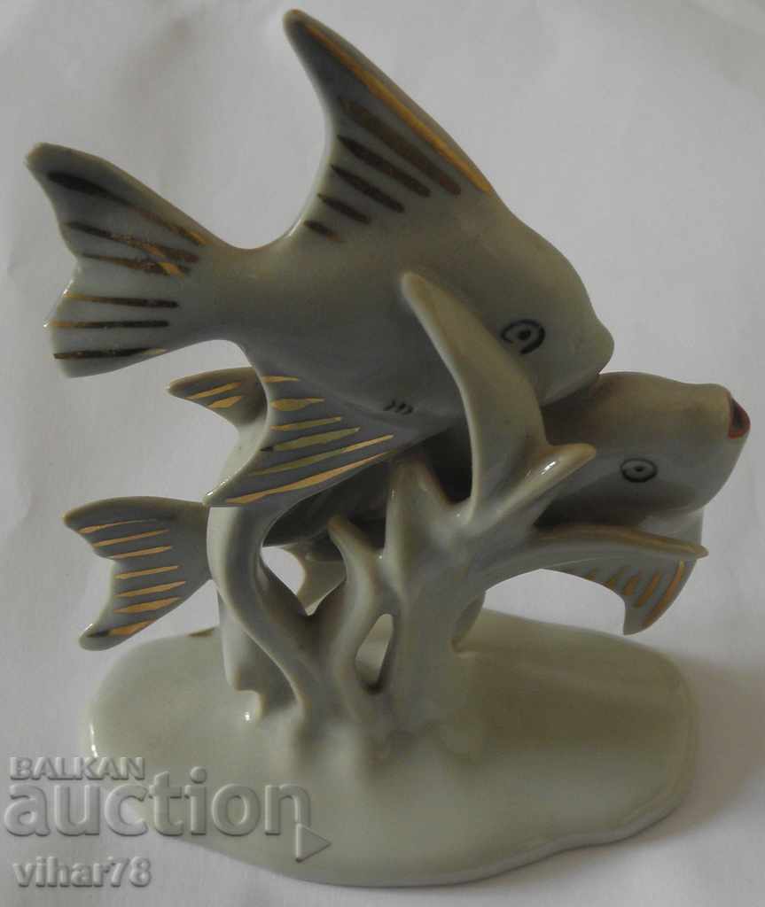 Auction figure Auction figure