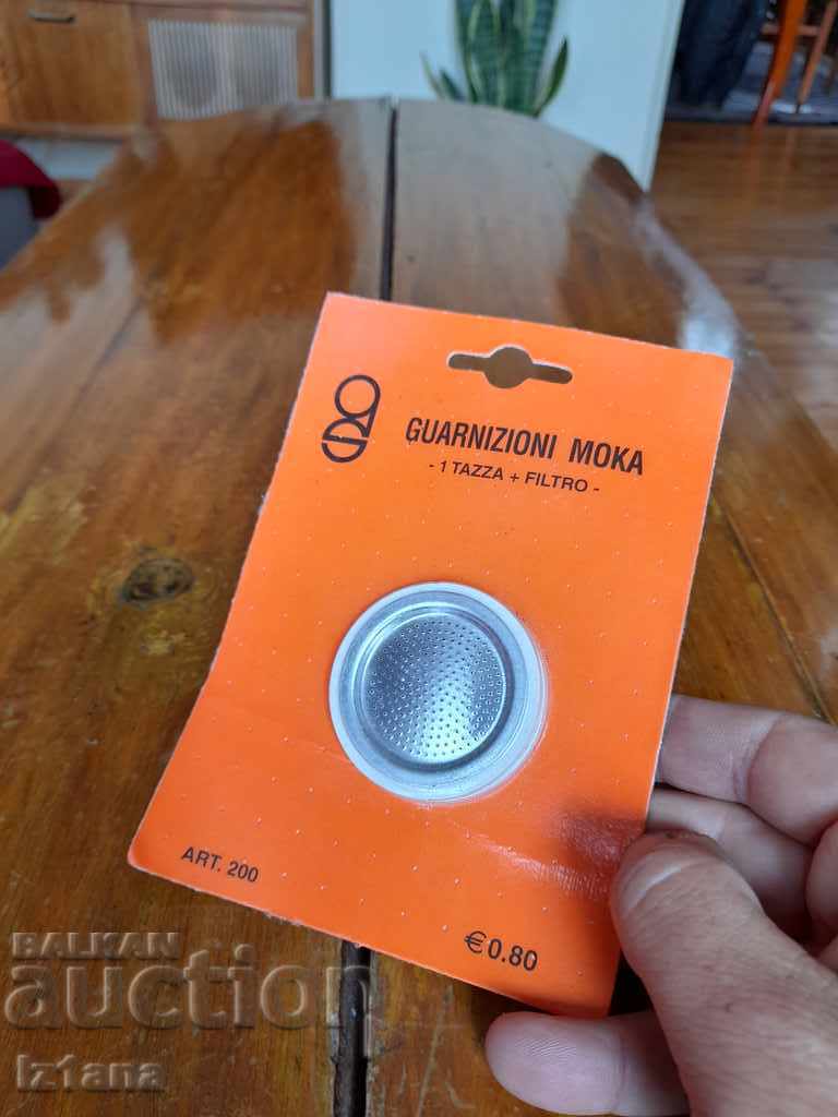 Old strainer, gasket for coffee maker, coffee machine with price 18.00 BGN | € 9.20 Old strainer, gasket for coffee maker, coffee machine with price 18.00 BGN | € 9.20