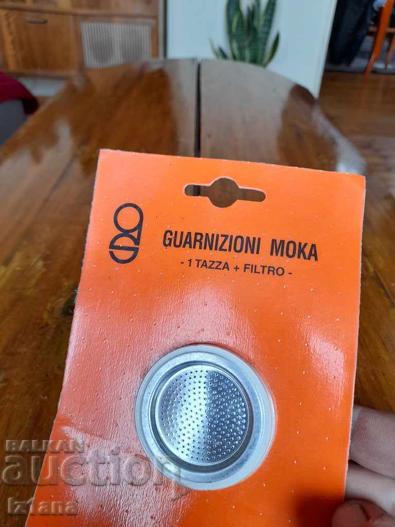 Auction Old strainer, gasket for coffee maker, coffee machine Auction Old strainer, gasket for coffee maker, coffee machine