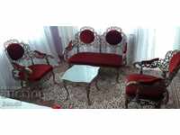 MOBILIER CLASIC DIN ALAMA/BRONZ/, LEMN SI TEXTIL