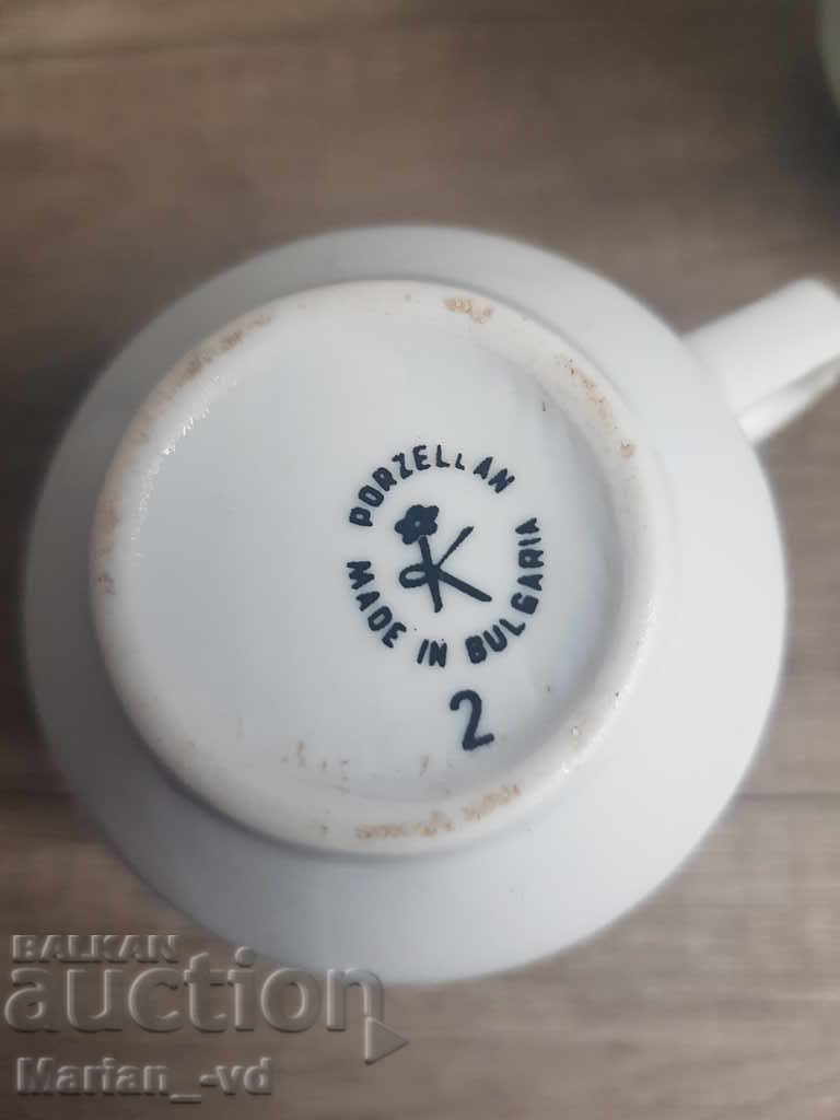 Vechiul serviciu de cafea din porțelan - 5 Vechiul serviciu de cafea din porțelan - 5