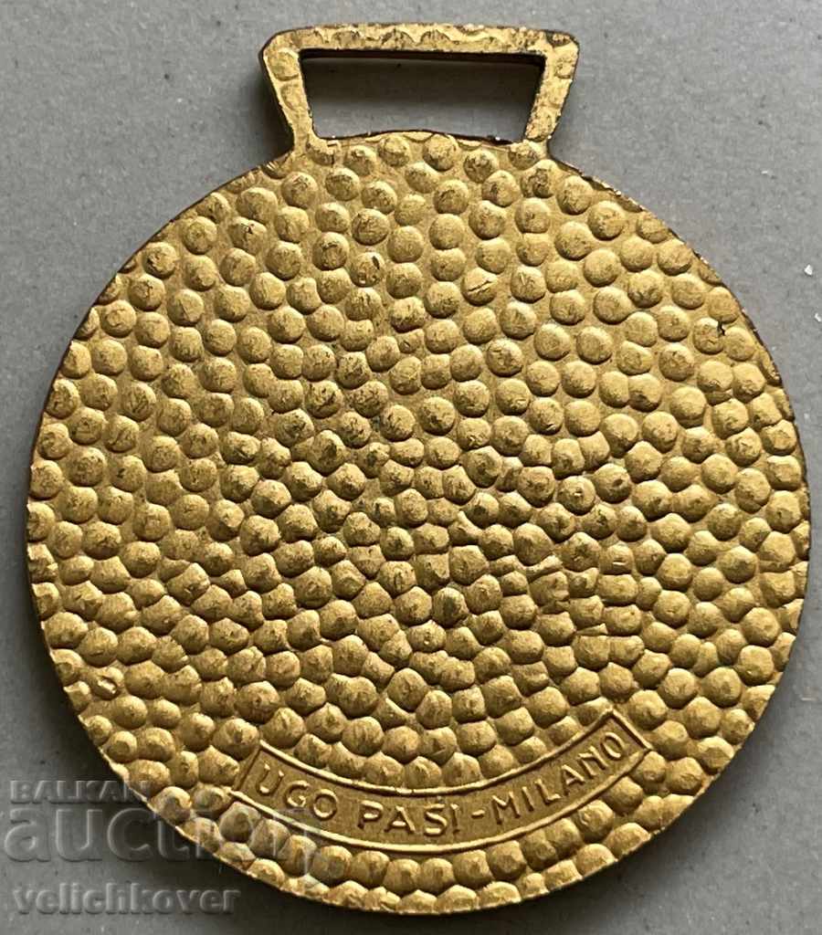 30752 Italy old badge car Alfa Romeo from the 70s with price 7.00 BGN | € 3.58 30752 Italy old badge car Alfa Romeo from the 70s with price 7.00 BGN | € 3.58