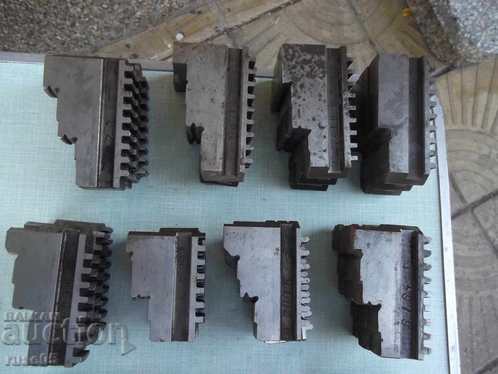Auction Lot of 15 pcs. the set of jaws for a three-jaw universal Auction Lot of 15 pcs. the set of jaws for a three-jaw universal