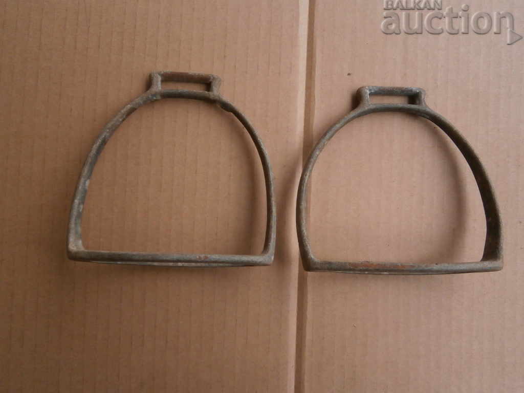 Аукцион старинни стремена шпора стреме Аукцион старинни стремена шпора стреме