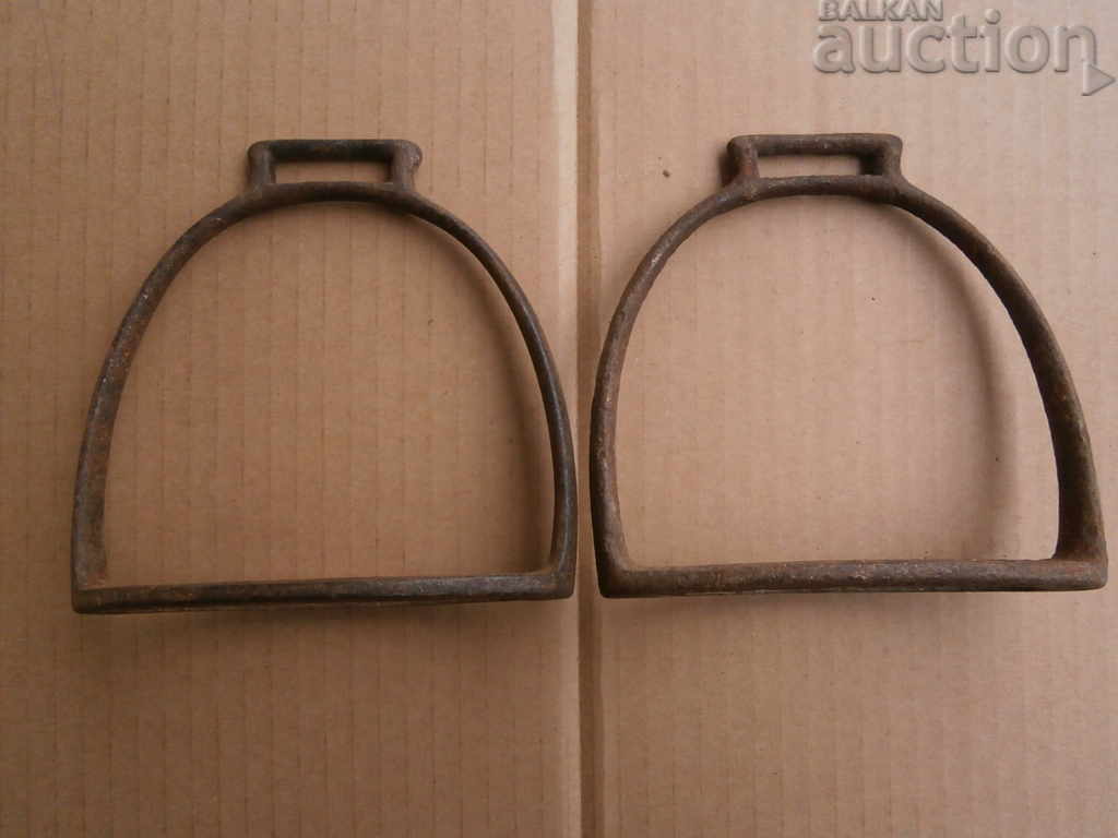ancient stirrups spur stirrup with price 41.00 BGN | € 20.96 ancient stirrups spur stirrup with price 41.00 BGN | € 20.96