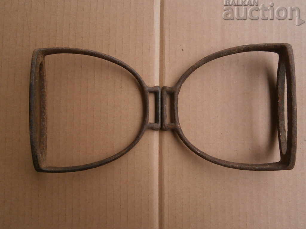 Auction ancient stirrups spur stirrup Auction ancient stirrups spur stirrup