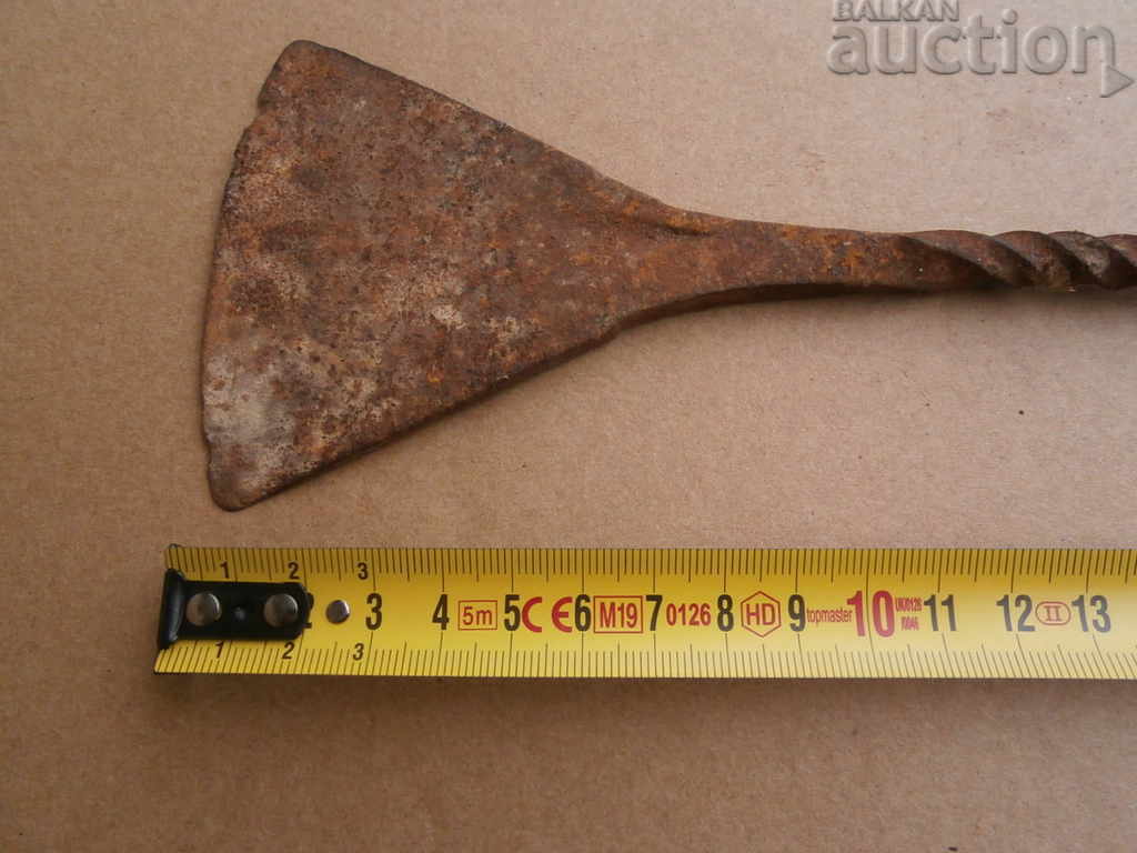 a primitive scent, a gourd, a gourd, a wicker forged iron with price 25.00 BGN | € 12.78 a primitive scent, a gourd, a gourd, a wicker forged iron with price 25.00 BGN | € 12.78