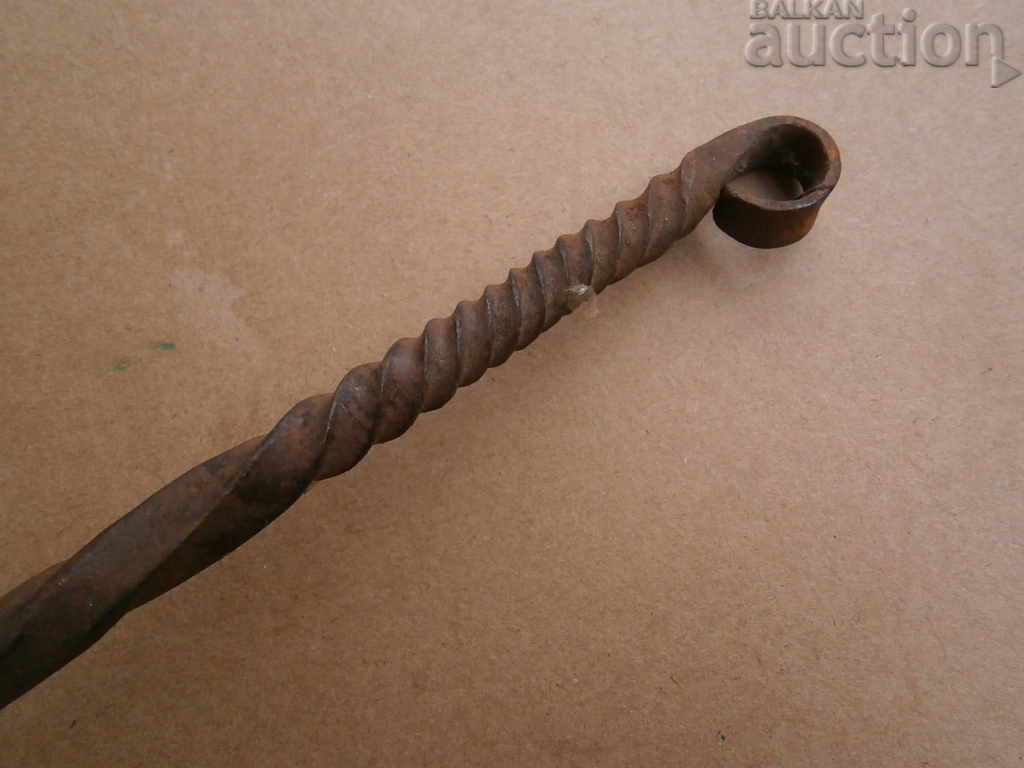 Delivery of a primitive scent, a gourd, a gourd, a wicker forged iron Delivery of a primitive scent, a gourd, a gourd, a wicker forged iron