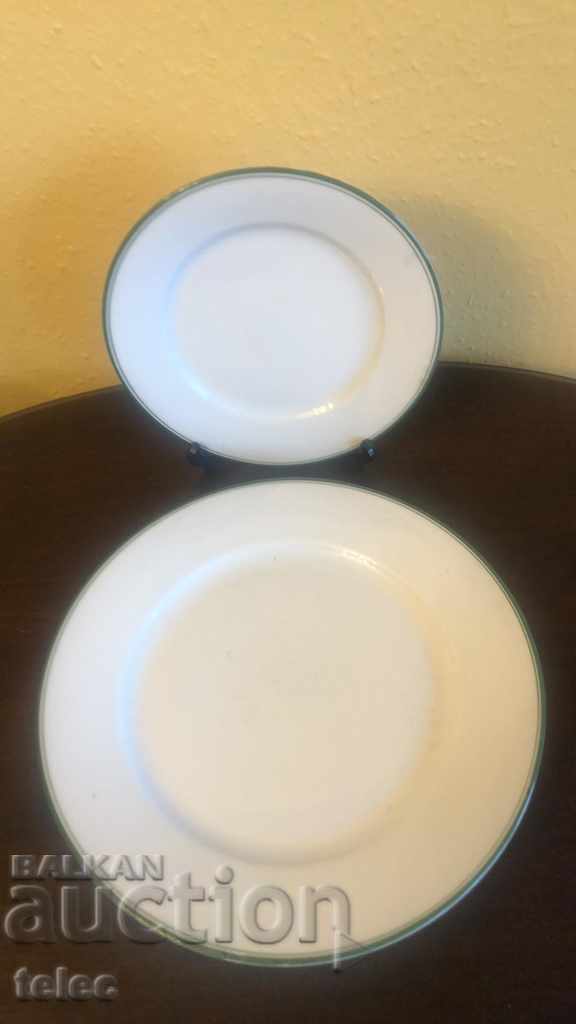 Delivery of Set of eight porcelain plates marked for 90 years