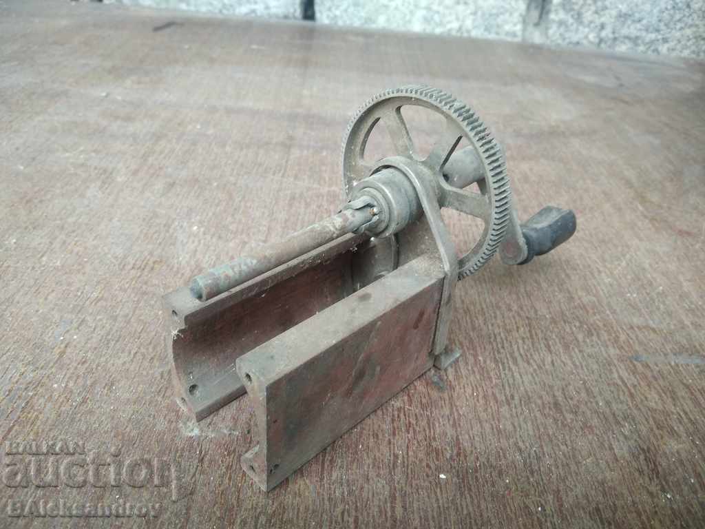 Part of an old appliance with price 16.00 BGN | € 8.18 Part of an old appliance with price 16.00 BGN | € 8.18