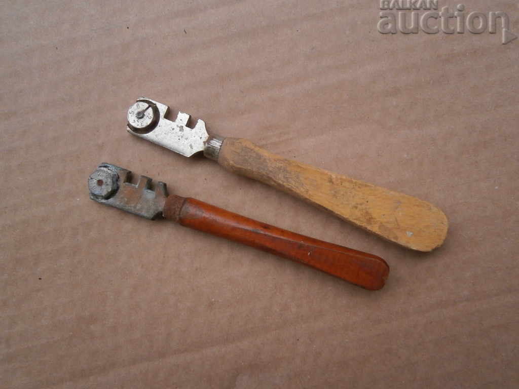 antique diamond Etropole lot made in germany with price 25.00 BGN | € 12.78 antique diamond Etropole lot made in germany with price 25.00 BGN | € 12.78