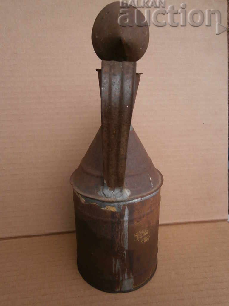 Auction watering can oil military creativity WW2 WWII tube tube Auction watering can oil military creativity WW2 WWII tube tube