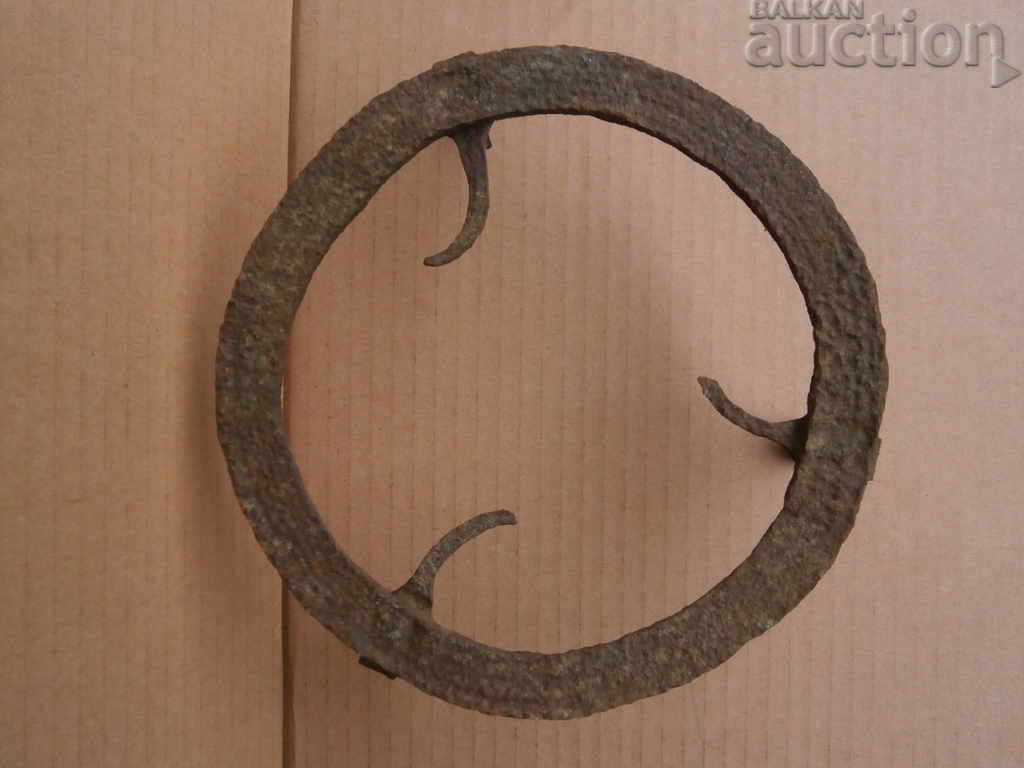 Ancient small wrought iron, hearth, grill, wrought iron with price 31.00 BGN | € 15.85 Ancient small wrought iron, hearth, grill, wrought iron with price 31.00 BGN | € 15.85