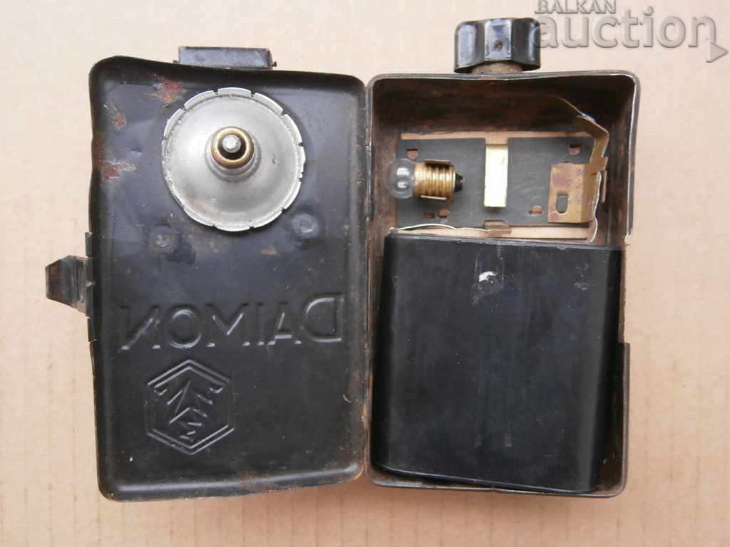Old flashlight DAIMON lamp spotlight Vermakht WW2 - 5 Old flashlight DAIMON lamp spotlight Vermakht WW2 - 5