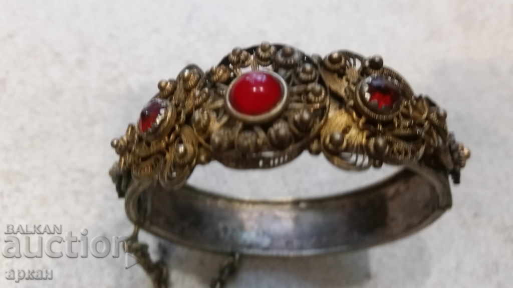 Revival gold-plated filigree bracelet - 6 Revival gold-plated filigree bracelet - 6