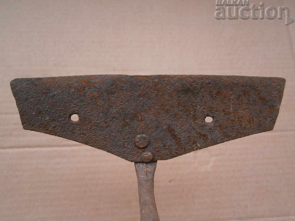 Delivery of a primitive scent, a gourd, a gourd, a wicker forged iron Delivery of a primitive scent, a gourd, a gourd, a wicker forged iron