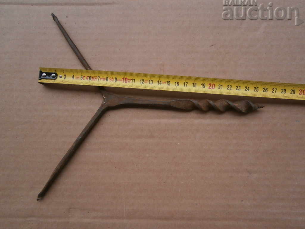 un burghiu vechi forjat - 5 un burghiu vechi forjat - 5