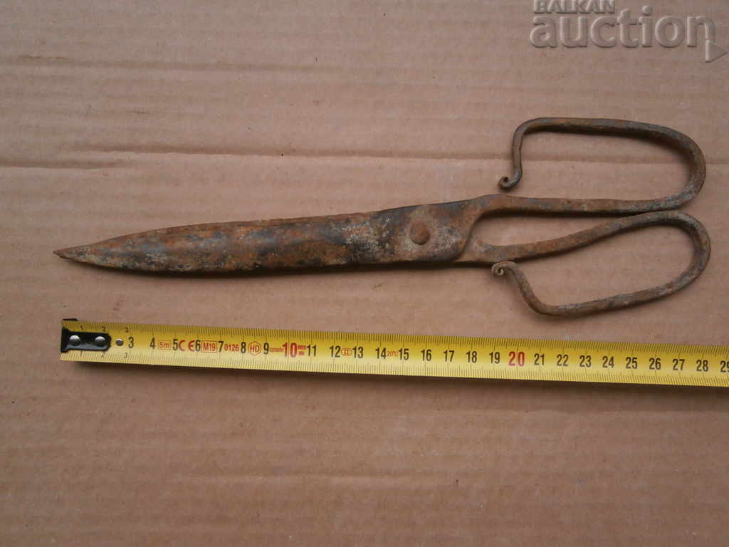 Delivery of forged primitive scissors scissors Delivery of forged primitive scissors scissors