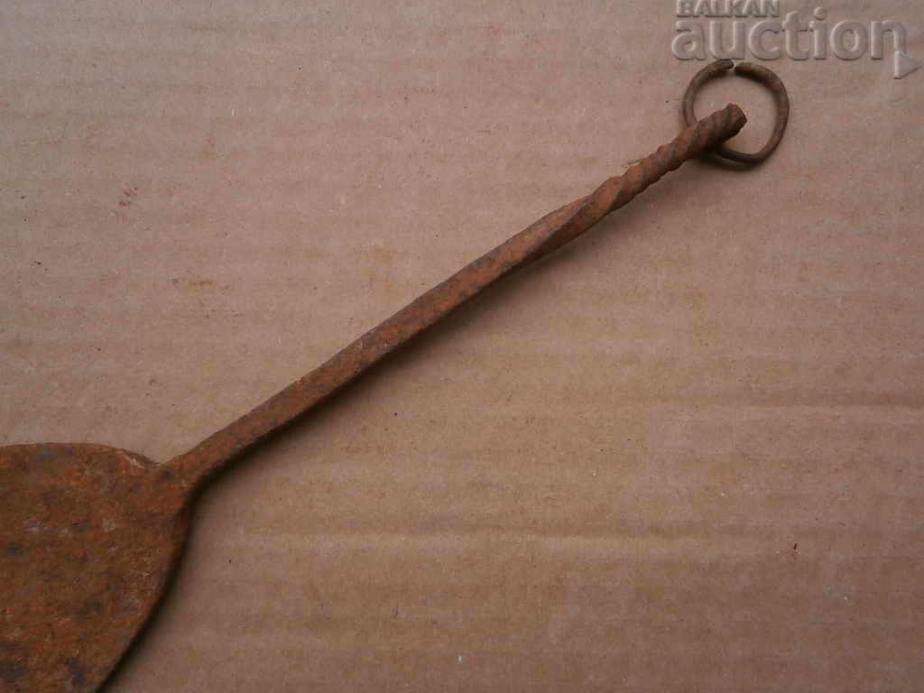 old manual forged coat of arms - 5 old manual forged coat of arms - 5