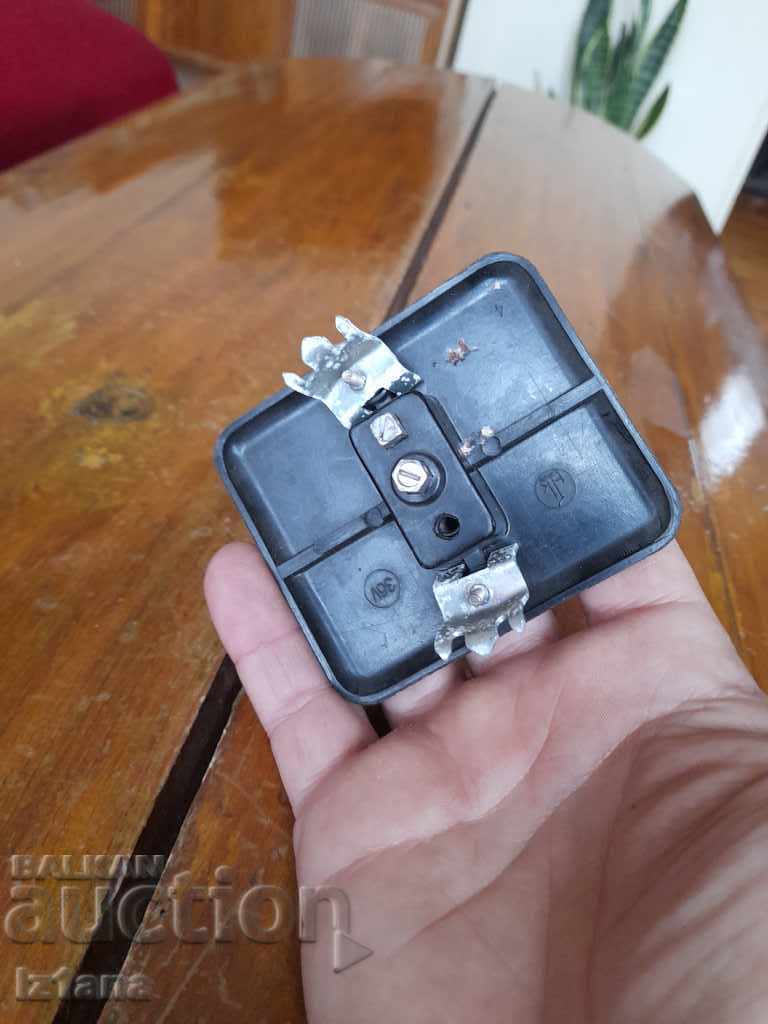 Auction  Old bell button