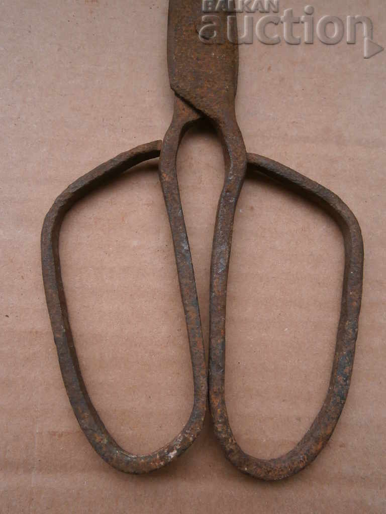 Auction forged primitive scissors scissors Auction forged primitive scissors scissors