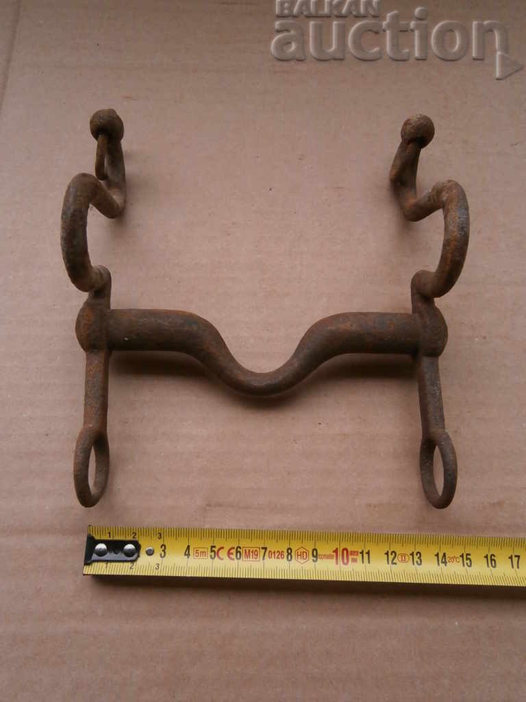 Hand-forged horse bridle wrought iron from antiquity with price 41.00 BGN | € 20.96 Hand-forged horse bridle wrought iron from antiquity with price 41.00 BGN | € 20.96