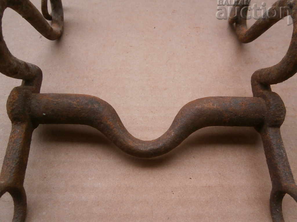 Auction Hand-forged horse bridle wrought iron from antiquity Auction Hand-forged horse bridle wrought iron from antiquity