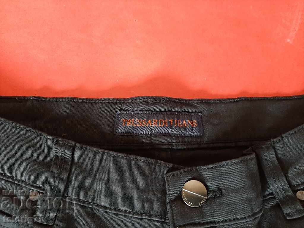 Branded Jeans Trussardi Jeans 380 Icon Italy, W34 / L36-Black with price 80.00 BGN | € 40.90 Branded Jeans Trussardi Jeans 380 Icon Italy, W34 / L36-Black with price 80.00 BGN | € 40.90