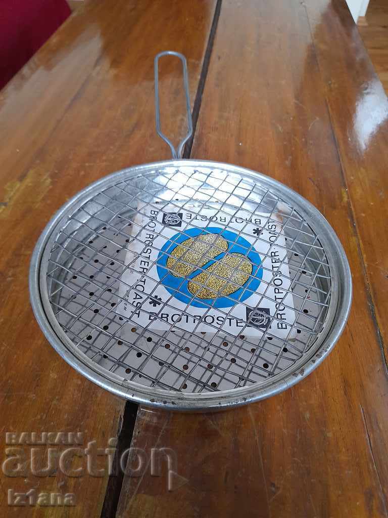 Steamer Pan with price 27.00 BGN | € 13.80 Steamer Pan with price 27.00 BGN | € 13.80