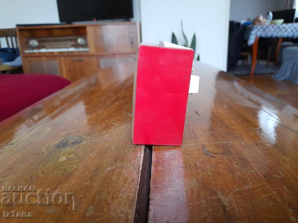 Παράδοση Παλιό ρολόι, ξυπνητήρι Ruhla Παράδοση Παλιό ρολόι, ξυπνητήρι Ruhla