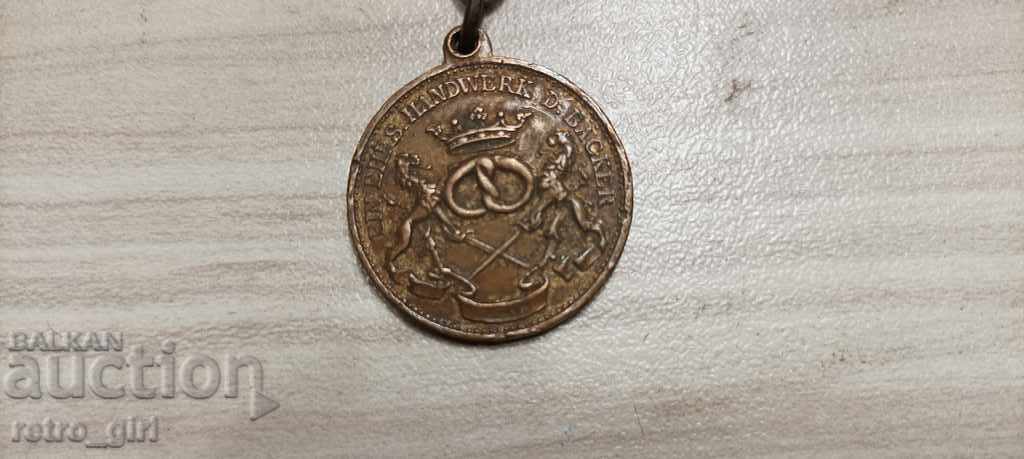 I am selling an old German medal. with price 38.00 BGN | € 19.43 I am selling an old German medal. with price 38.00 BGN | € 19.43