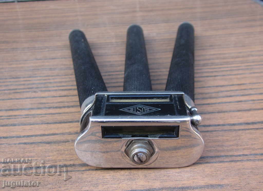 Παράδοση τρίποδο φωτογραφιών με κάμερα φωτόμετρου