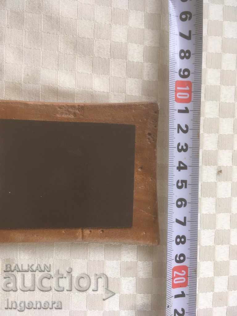 MAGNET PENTRU REFRIGERATOR HANDMADE-9x8 CM cu preț 4.50 BGN | € 2.30