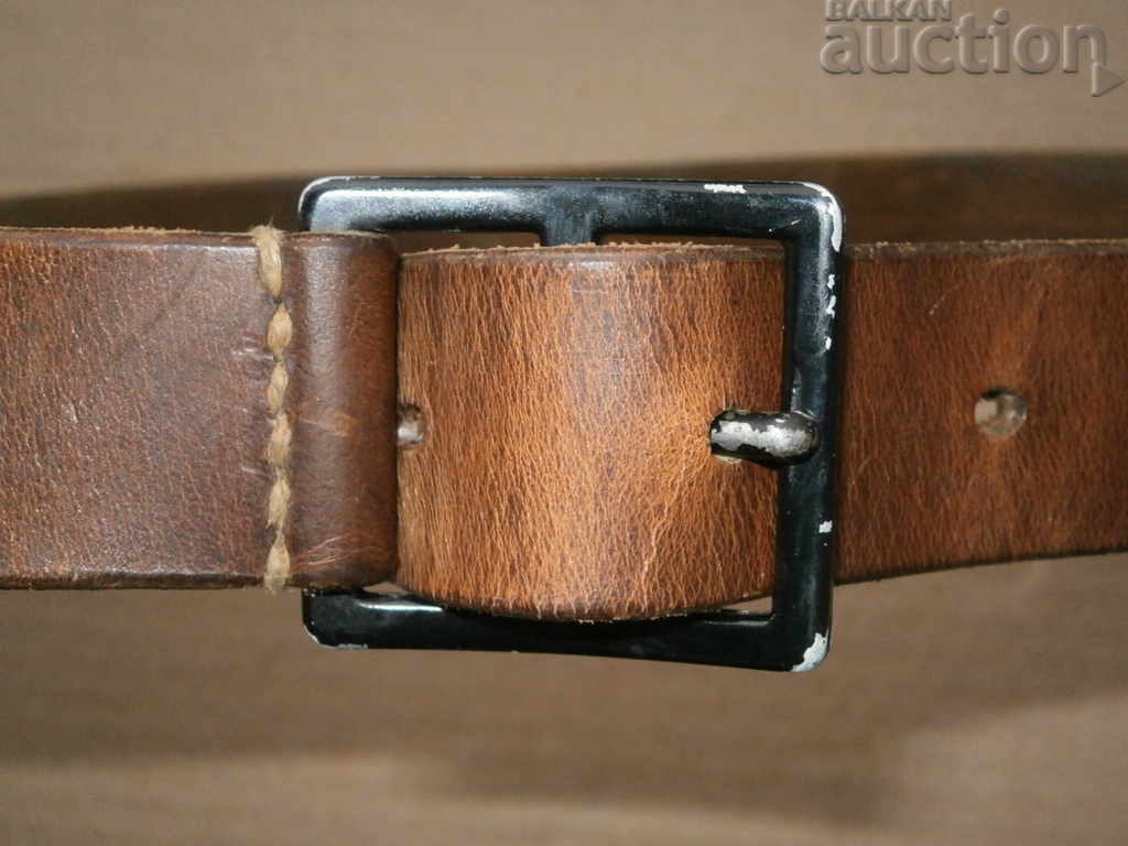 Delivery of old pilot's seat WW2 WWII Delivery of old pilot's seat WW2 WWII