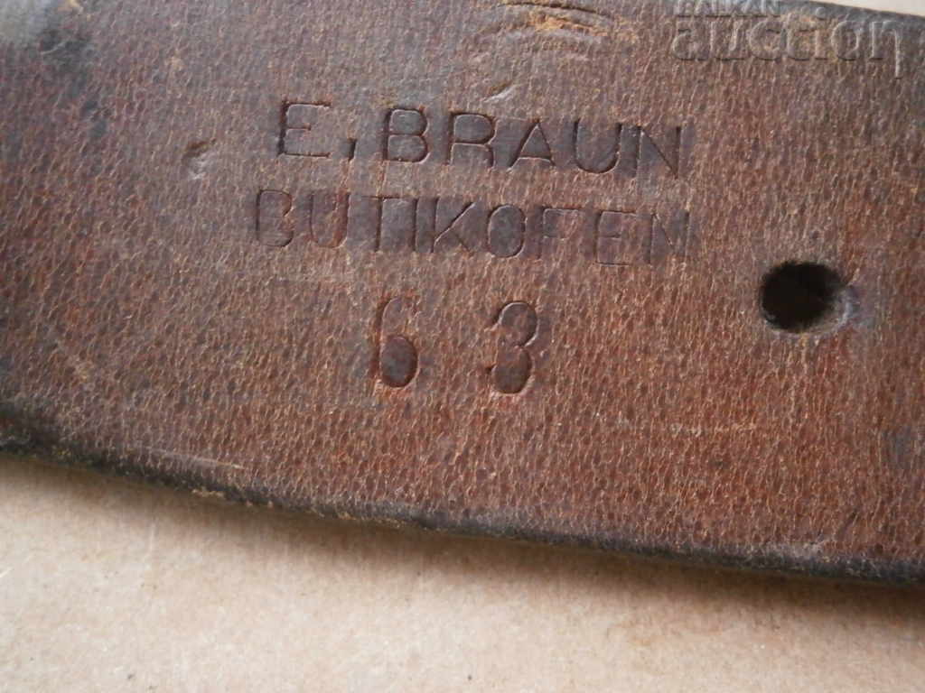 old pilot's seat WW2 WWII - 5 old pilot's seat WW2 WWII - 5